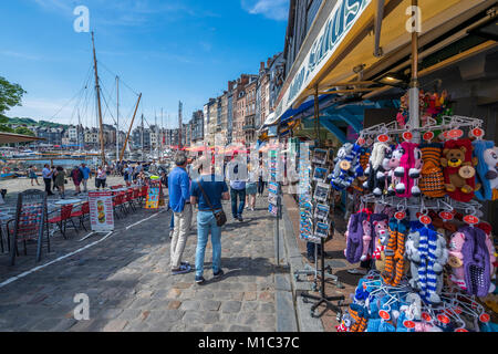 Il vecchio porto di Honfleur, Calvados, Normandia, Francia, Europa. Foto Stock