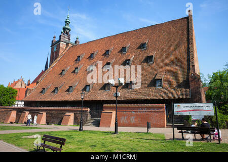 Grande Mulino (Wielki Młyn) in Gdansk, Polonia, punto di riferimento della città costruita dai Cavalieri Teutonici nel 1350, l'Europa medievale più grande mulino Foto Stock