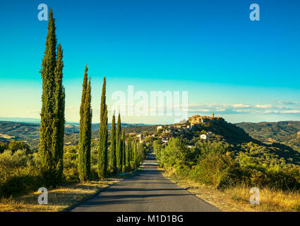 Toscana, Montegiovi borgo medievale. Il Monte Amiata, Castel del Piano, Grosseto, Italia, Europa Foto Stock