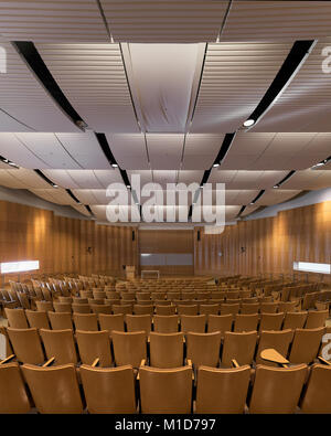 Auditorium Deloitte nel Business Instructional Facility sul campus dell'Università dell'Illinois a Urbana-Champaign in Champaign, Illinois Foto Stock