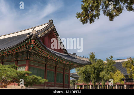 Royal Gyeongbokgung Palace, Seoul, Corea del Sud - ex residenza dell'Imperatore coreano nel cuore della capitale Foto Stock