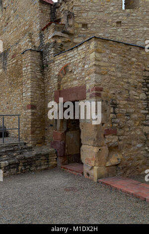 Ingelheim, Germania - Giugno 17th, 2017: la rovina del castello di pfalz di Karl dem Grossen, Carlo Magno, Carlo Magno, Carolus Magnus. Renania Palatinato, Foto Stock