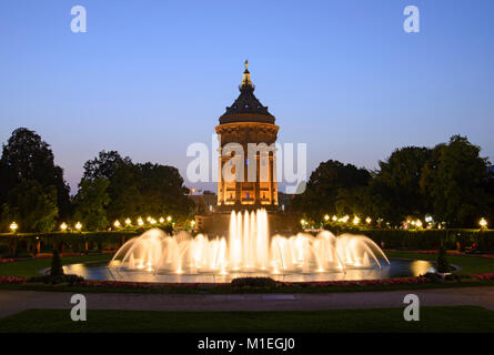 Mannheim, Wasserturm Foto Stock