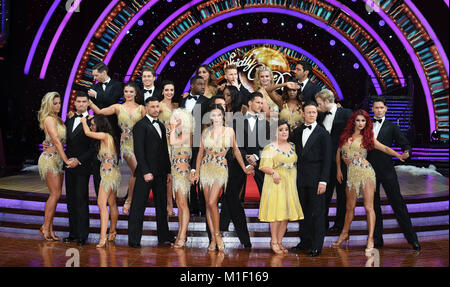 Il cast di Strictly Come Dancing Live Tour Photocall, Arena Birmingham, Birmingham. Foto Stock