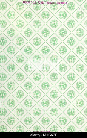 *An Analysis of Pennsylvania's Forest Resources* (1982) fornisce uno studio dettagliato sulle foreste dello stato, esaminando la diversità delle specie, le pratiche di gestione delle foreste e gli sforzi di conservazione nei boschi di Pennsylvaniaâ€™s. Foto Stock