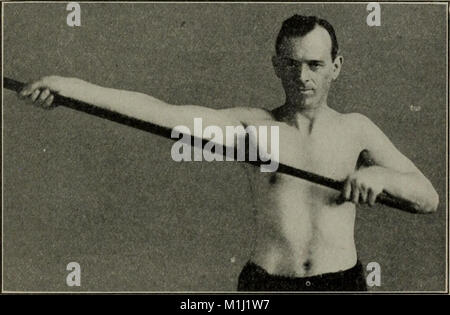 Un manuale di esercizi terapeutici e massaggi, progettato per l'uso di medici, studenti e massaggiatori (1917) (14597690458) Foto Stock