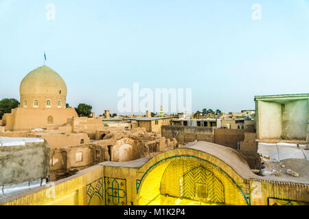 Vista sopra i tetti del souk a Kashan - Iran Foto Stock