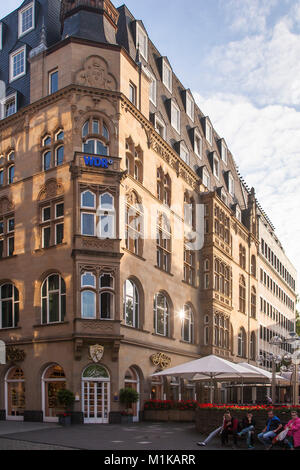 Germania, Colonia, il Cafe Reichard vicino alla cattedrale Deutschland, Koeln, das Cafe Reichard am Dom. Foto Stock