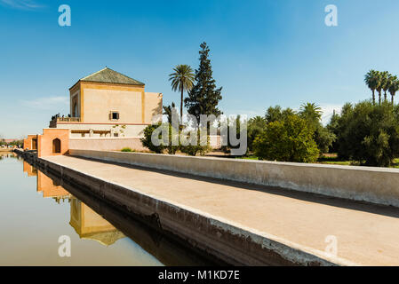 Padiglione saadiane giardini Menara di Marrakech, Marocco, Africa. Foto Stock