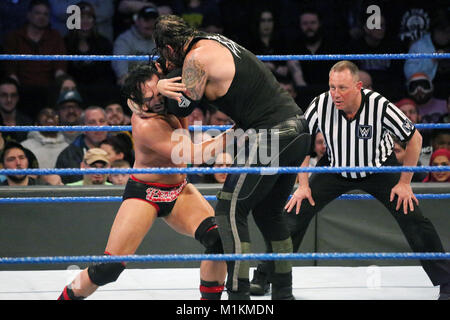 Philadelphia, PA, Stati Uniti d'America. 30 gen, 2018. Perfect 10 contro il Barone Corbin corrispondono alla Wells Fargo Center di Philadelphia, Pa su gennaio 30, 2018 Credit: Star Shooter/media/punzone Alamy Live News Foto Stock