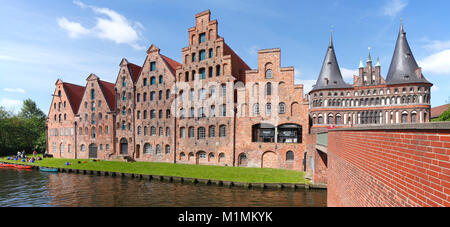 Sale storiche strutture di stoccaggio, Lubecca, Schleswig-Holstein, Germania, Europa Foto Stock