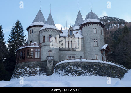 Il castello di Savoia, Gressoney Saint Jean, Aosta, Italia Foto Stock