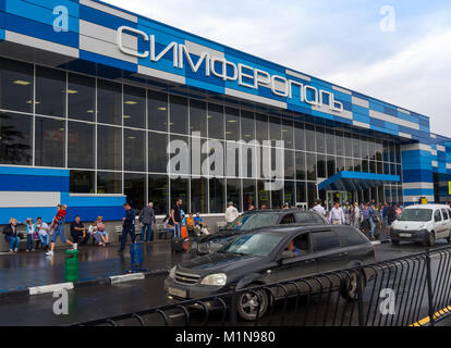 Simferopol, Russia - 15 Giugno 2016: il terminale passeggeri Simferopol airport Foto Stock