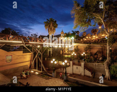 Los Suspiros Bridge al tramonto, Barranco District, Lima, Perù, Sud America Foto Stock