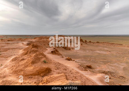 Flaming cliffs, Bajanzag, Sud provincia Gobi, Mongolia, Asia Centrale, Asia Foto Stock