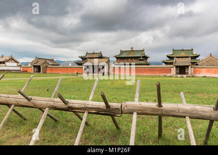 I templi di Erdene Zuu monastero, Harhorin, Sud provincia Hangay, Mongolia, Asia Centrale, Asia Foto Stock