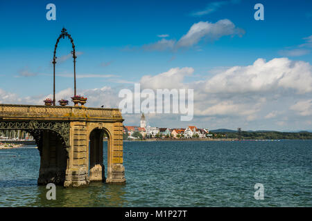 Schlosssteg presso il lago di Costanza,Friedrichshafen,Baden-Württemberg, Germania Foto Stock
