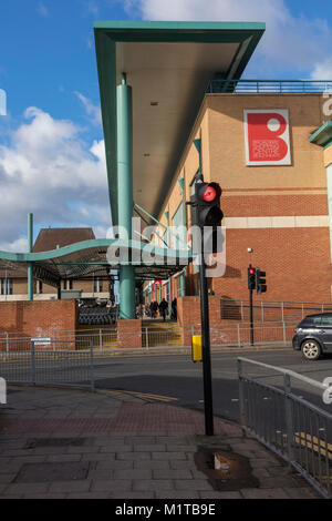 Il centro commerciale Broadway Bexleyheath compresi Sainsbury's, Bexley, London, Regno Unito Foto Stock