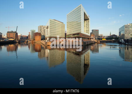 Edificio per uffici a Ericusspitze nella HafenCity Hamburg, sede del settimanale tedesco Der Spiegel Foto Stock