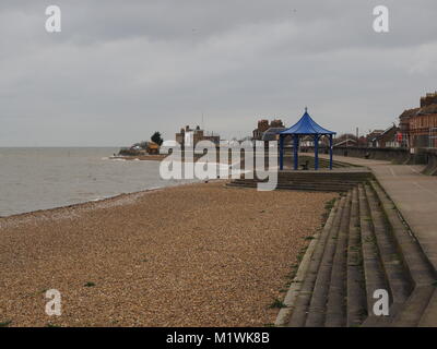 Sheerness, Kent, Regno Unito. 2° febbraio 2018. Regno Unito Meteo: un nuvoloso e ventoso pomeriggio a Sheerness. Credito: James Bell/Alamy Live News Foto Stock