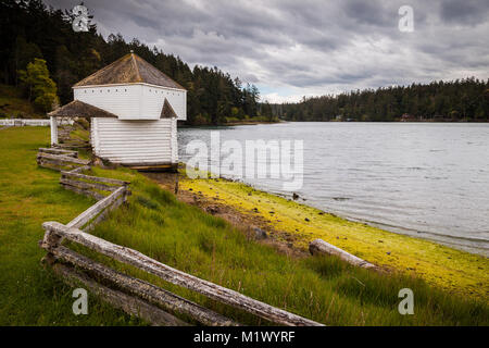 Le Isole San Juan, WA, Stati Uniti d'America vista aerea del San Juan Islands con Mount Baker all'orizzonte Foto Stock