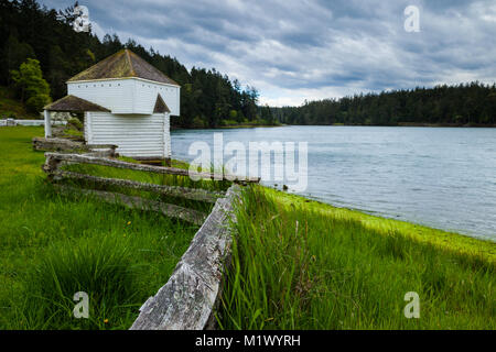 Le Isole San Juan, WA, Stati Uniti d'America vista aerea del San Juan Islands con Mount Baker all'orizzonte Foto Stock