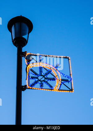 Ships Wheel Lights, Cowes, Isola di Wight, Inghilterra. REGNO UNITO, REGNO UNITO. Foto Stock