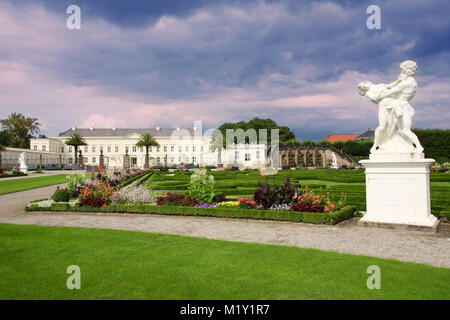 HANNOVER, Germania - 30 luglio: si tratta di classifica le pi importanti giardini in Europa. I grandi giardini in Herrenhausen Gardens di Hannover, tedesco il 30 luglio Foto Stock