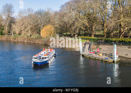 La Principessa Katharine traghetto passeggero sul fiume Taff Cardiff vaporetto Foto Stock