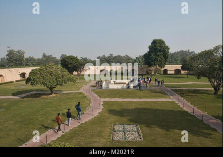 Memoriale di Mahatma Gandhi al Raj Ghat, Delhi, India Foto Stock