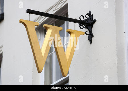 Vista generale della Waterstones a Chichester, West Sussex, Regno Unito. Foto Stock