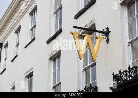 Vista generale della Waterstones a Chichester, West Sussex, Regno Unito. Foto Stock