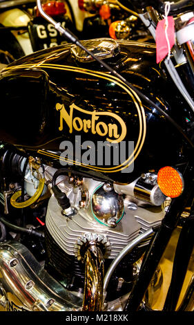 Xxxviii Carole Nash Bristol Classic Bike Show al bagno e West showground Shepton Mallet Somerset England Regno Unito Norton comando Foto Stock