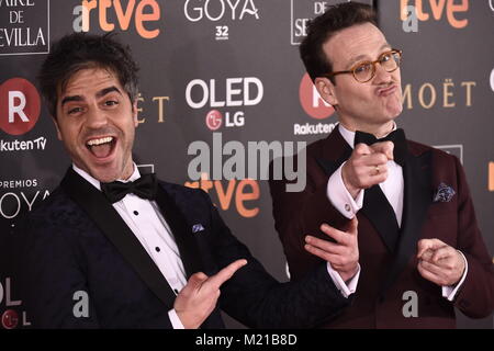 Gli attori Ernesto Sevilla e Joaquin Reyes a photocall durante l'annuale 32th Goya Film Awards a Madrid, sabato 3 febbraio, 2018. Credito: Gtres Información más Comuniación on line, S.L./Alamy Live News Foto Stock