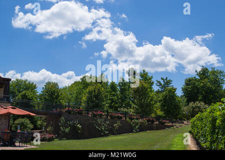 Cantina in North Carolina - Villa in campagna con grande blu del cielo e le montagne Foto Stock