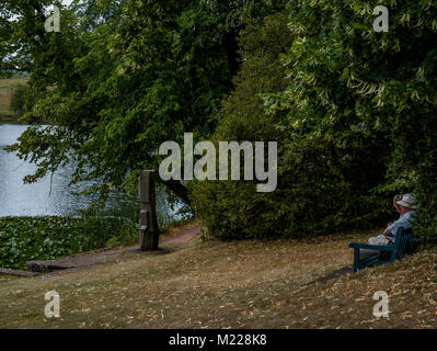 Motivi station wagon e attrazioni turistiche casa dudmaston shropshire England Regno Unito Foto Stock