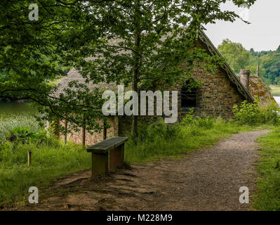 Motivi station wagon e attrazioni turistiche casa dudmaston shropshire England Regno Unito Foto Stock