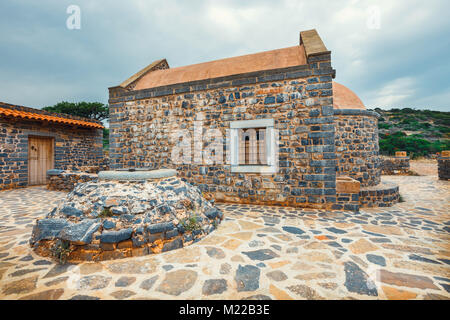 Basilica cristiana Poros Elounda sulla penisola Kalydon, Creta, Grecia Foto Stock