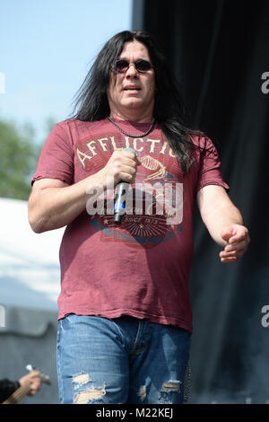 WESTON, FL - 03 aprile: contrassegnare la macellazione di macellazione esegue a Rockfest 80s tenutosi a Markham Park il 3 aprile 2016 in Weston, Florida. Persone: contrassegnare la macellazione Foto Stock