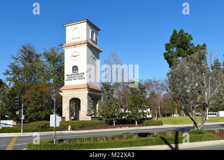 MISSION VIEJO, CA - 23 gennaio 2018: Marguerite Recreation Centre in Mission Viejo, California. La struttura è home ot YMCA, Tennis Pavilion, un Foto Stock