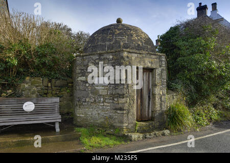 A Pensford village lock-up Foto Stock