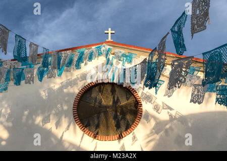 Ogni anno nel mese di gennaio la città di Bucerias celebra la Madonna della Pace Patrono Festival. Il festival attira gente da vicino a Puerto Vall Foto Stock
