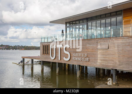 L'UTS Haberfield club di canottaggio a Sydney sulle rive del fiume Parramatta,Haberfield,Sydney , Australia Foto Stock