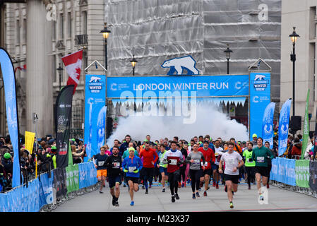 Cancer Research UK 10K Inverno correre a Londra Foto Stock