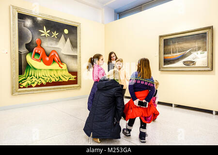 Jan Zrzavy, Veletrzni Palac, Galleria Nazionale di Praga Holesovice, Repubblica Ceca persone in museo bambini bambini galleria museo d'arte Foto Stock