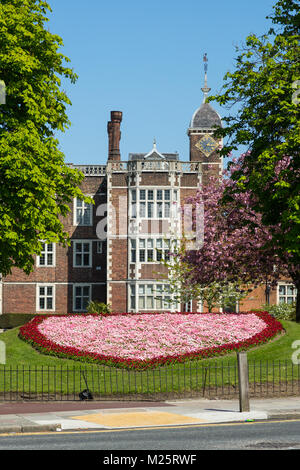 Mansion giacobino Charlton House nel Royal Borough of Greenwich nel Sud Est di Londra. Foto Stock