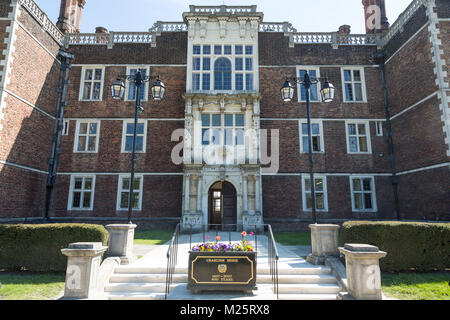 Mansion giacobino Charlton House nel Royal Borough of Greenwich nel Sud Est di Londra. Foto Stock