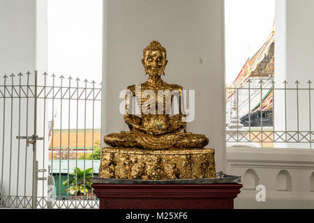 Wat Suthat tempio - Bangkok Foto Stock