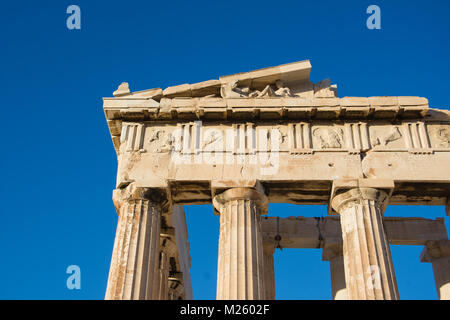 Frammento del tempio del Partenone tempio sull'Acropoli di Atene, Grecia Foto Stock