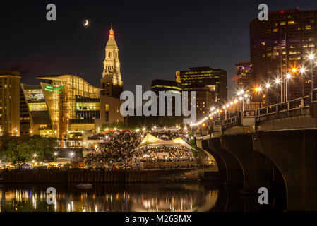 Il gusto dei Caraibi & Festival Jerk Mortensen Riverfront Plaza   Hartford, Connecticut, Stati Uniti d'America Foto Stock